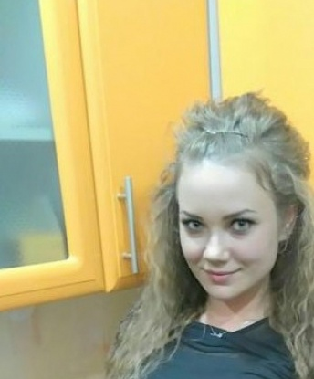 Живу в Москве и готова подарить тебе море наслаждений и эмоций. 💋
Мои услуги настолько разнообразны, что ты точно найдешь то, что искал. От нежных эротических массажей, страстных игр в ролевые сценки, до приятных компаний на различные мероприятия. Я умею делать так, что ты почувствуешь себя в седьмом небе от наслаждения. ✨
Не верь на слово? Мои отзывы говорят сами за себя. Мои клиенты остаются в полном восторге от сладострастных мгновений, проведенных со мной. Так что, не упусти возможность окунуться в мой мир незабываемых удовольствий. 💫
📸 На моих фото ты сможешь увидеть всю мою красоту и очарование. Я стараюсь выглядеть безупречно всегда, чтобы ты получил максимум удовольствия от нашей встречи. Открой глаза на новые грани наслаждения вместе со мной.💎
Не медли, свяжись со мной, и моя нежность и опыт воплотятся в жизнь твоих самых пошлых фантазий. Жду тебя, чтобы создать незабываемые моменты в Москве. 🌹 Светлана